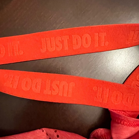 Nike Tank Top Womens XS Criss Cross Straps Running
Workout orange reddish sheer - Picture 5 of 7